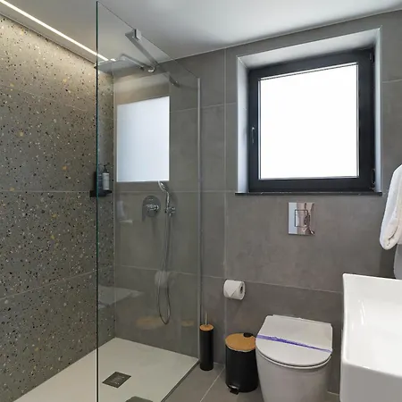 Le Apartment *