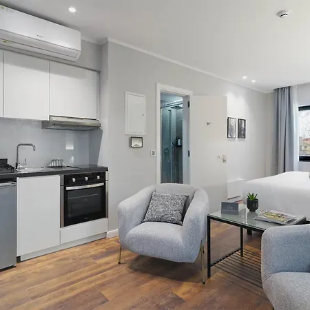 Le Apartment *